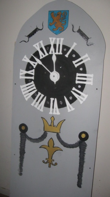 Cinderella Clock 2352.JPG
